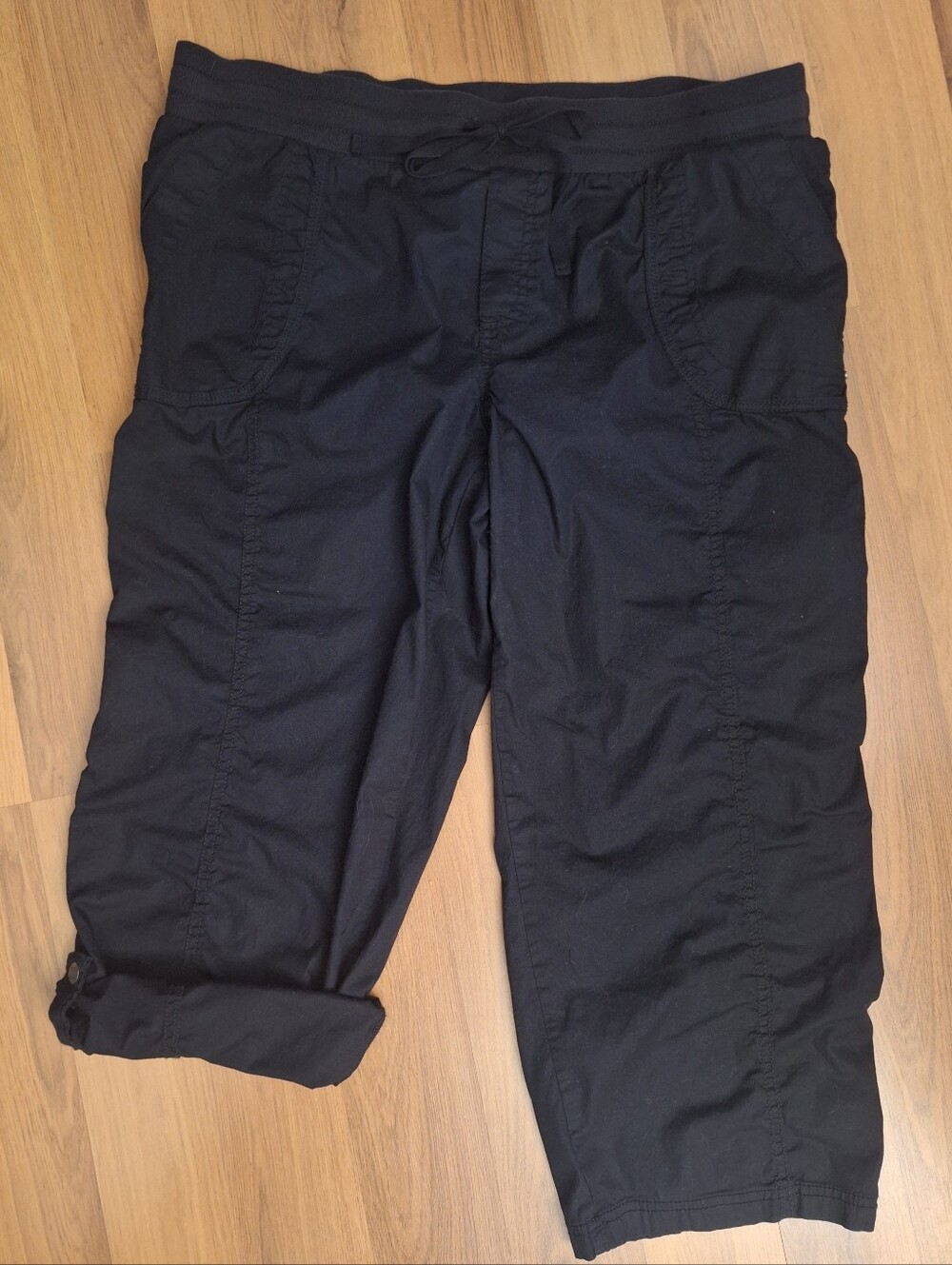 Roll Up, Convertible Snap Capri Pants.